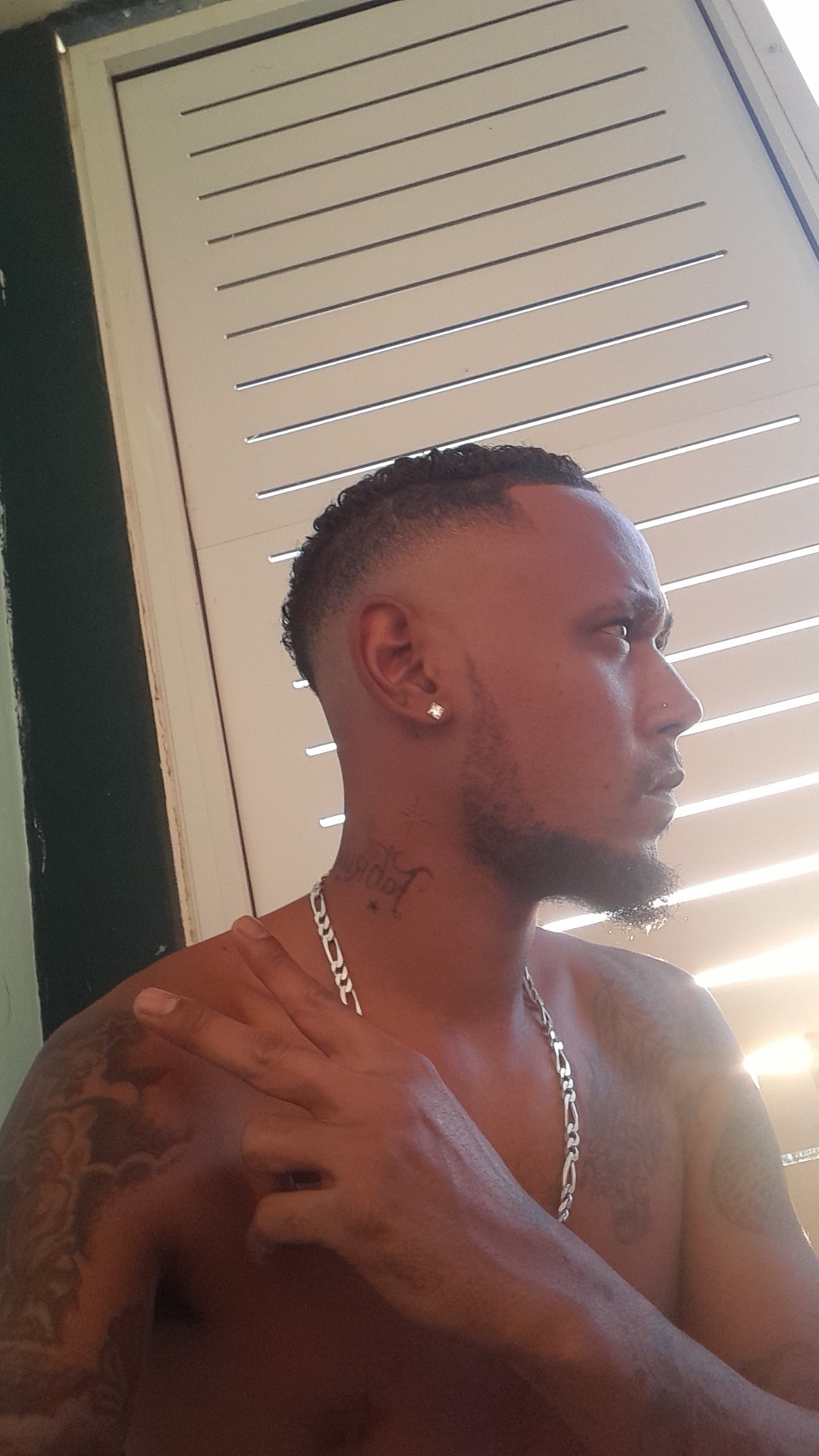 Profilo di Pierre-marcel