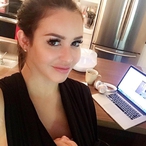 Profilo di Emmilienne